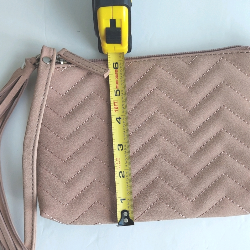 OMG!Accessories Cross-body Purse NWT - Picture 9 of 9